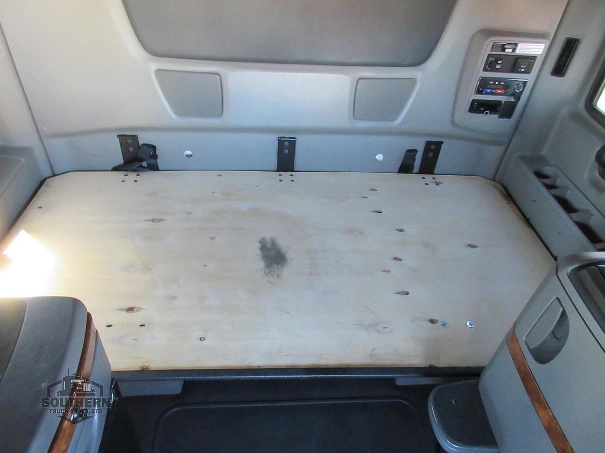 Used 2021 INTERNATIONAL LT