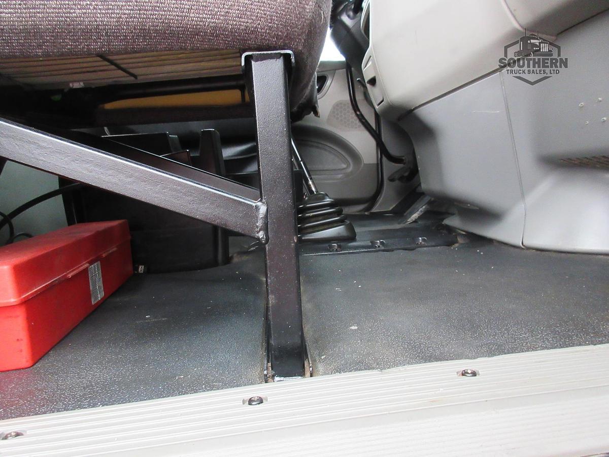 Used 2019 PETERBILT 567