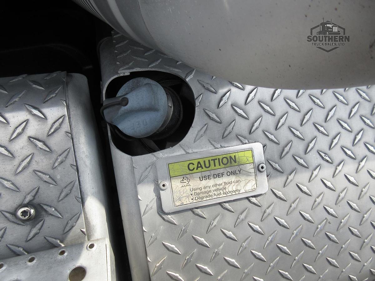 Used 2018 FREIGHTLINER CORONADO 122 SD