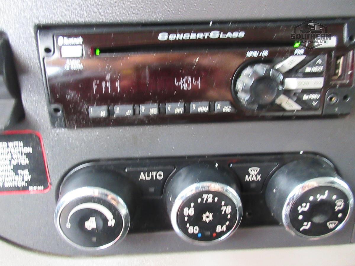 Used 2019 PETERBILT 567