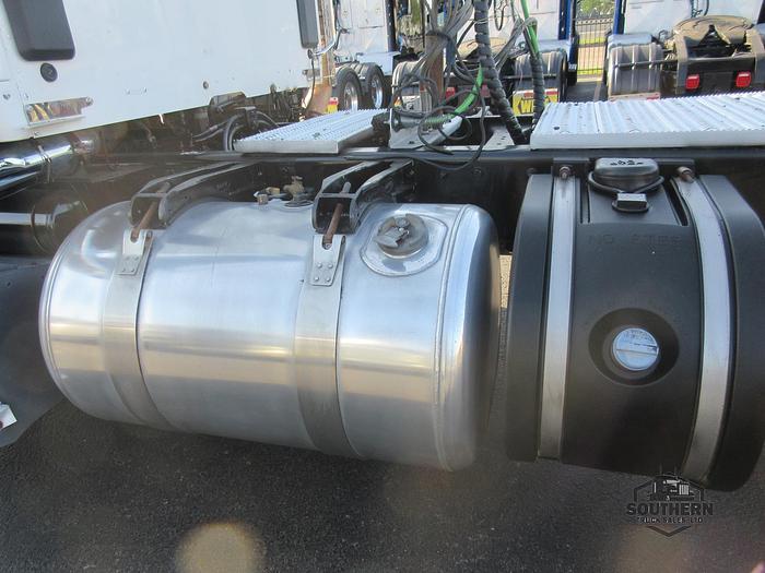 Used 2020 PETERBILT 567