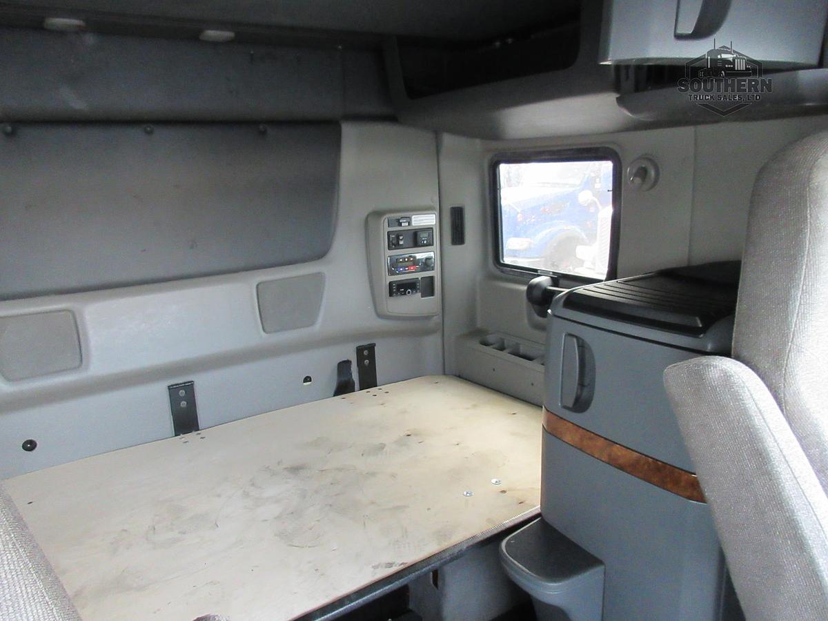Used 2021 INTERNATIONAL LT