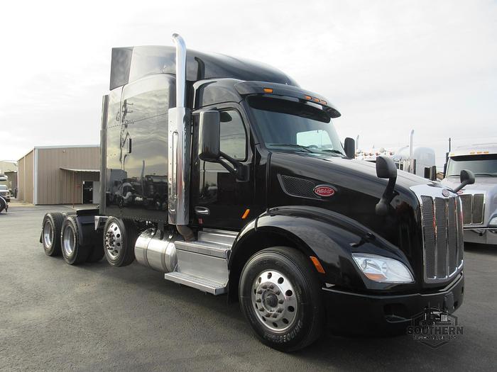 Used 2018 PETERBILT 579