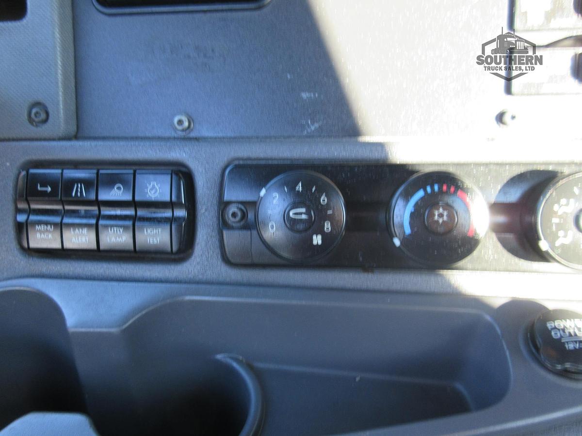 Used 2020 FREIGHTLINER CASCADIA 125