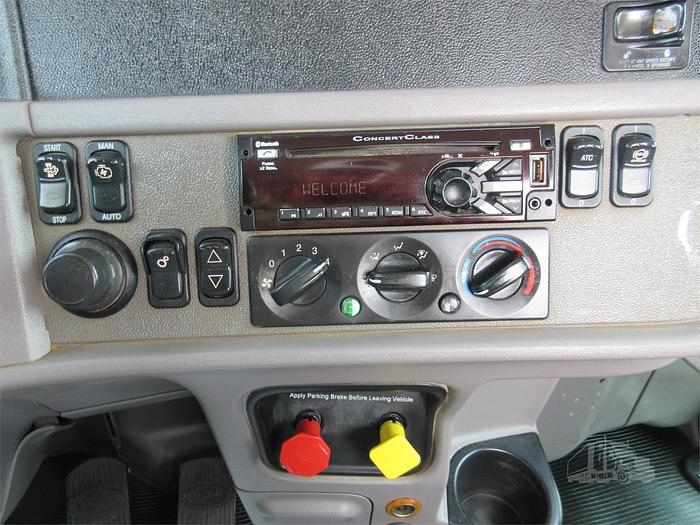 Used 2016 PETERBILT 365