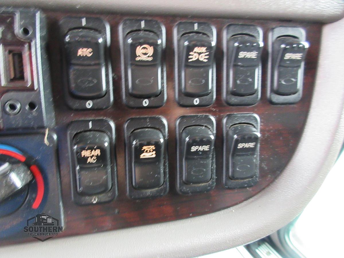 Used 2019 PETERBILT 389