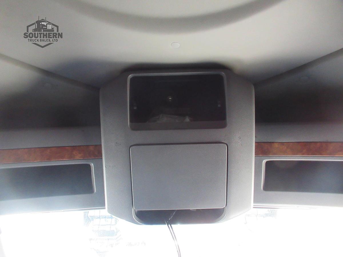 Used 2021 INTERNATIONAL LT