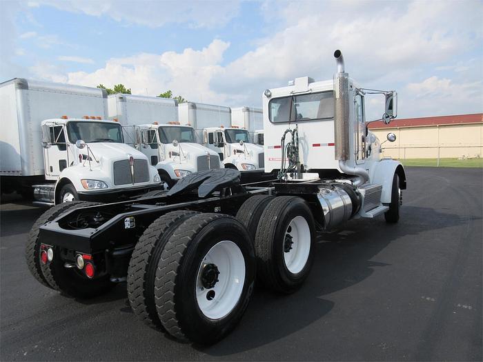 Used 2014 PETERBILT 365