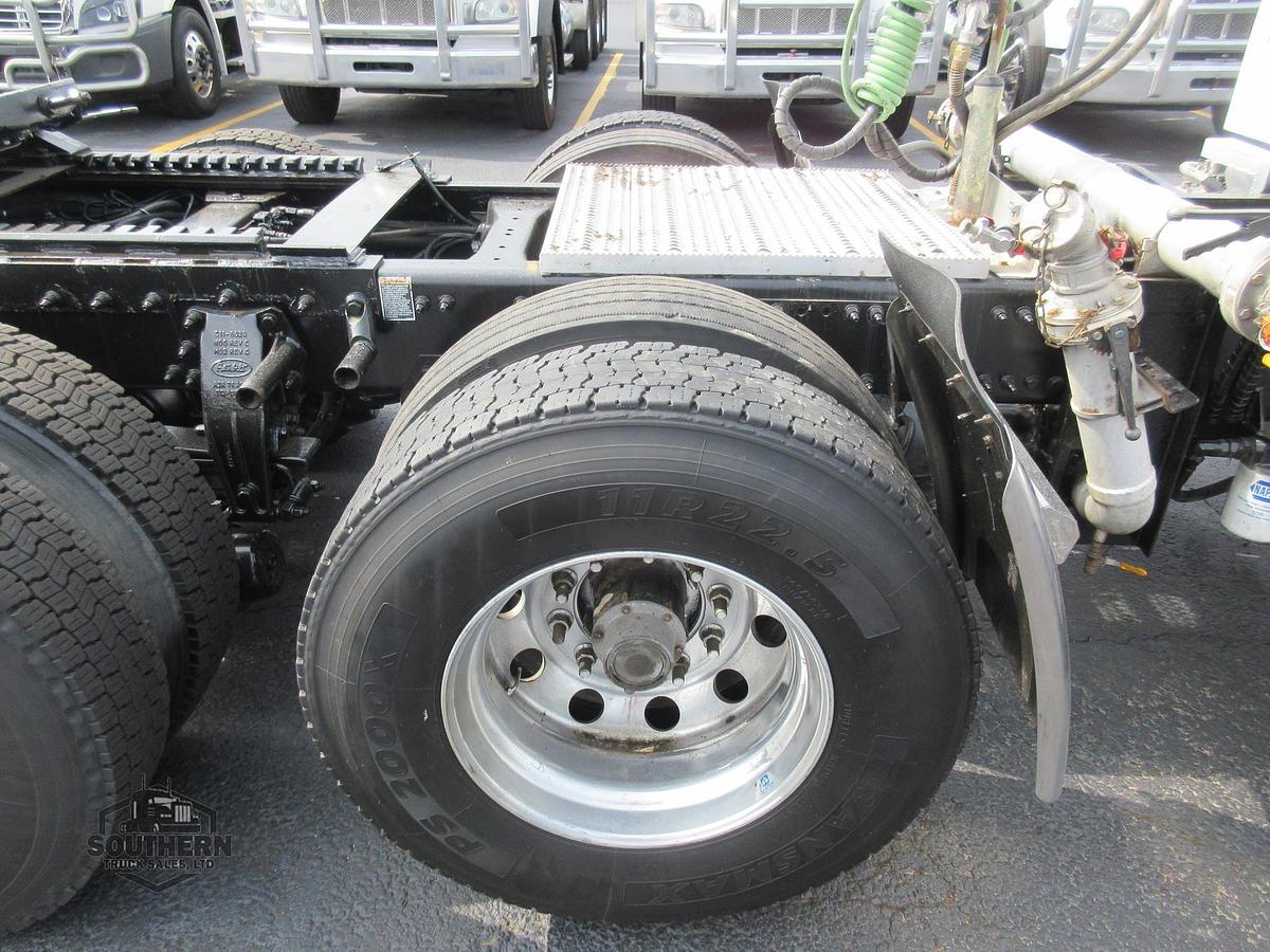 Used 2019 PETERBILT 567