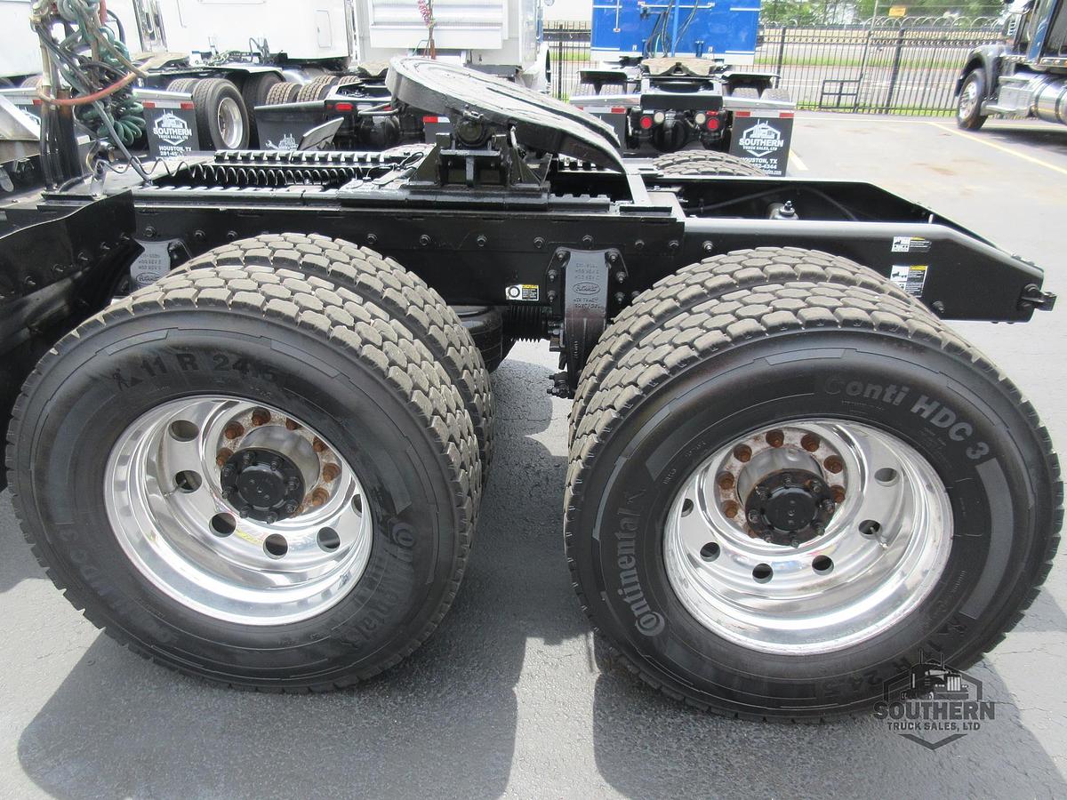 Used 2023 PETERBILT 567
