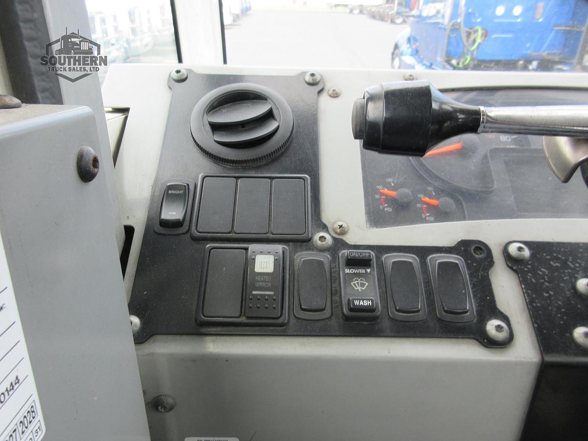 Used 2022 AUTOCAR XSPOTTER ACTT
