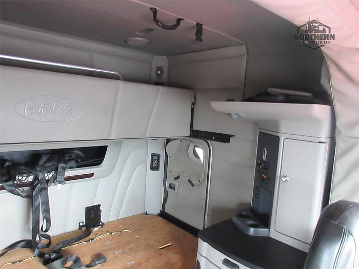 Used 2018 PETERBILT 579