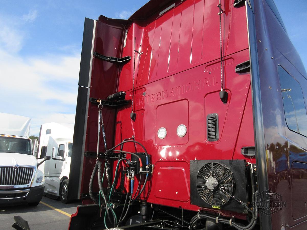 Used 2023 INTERNATIONAL LT