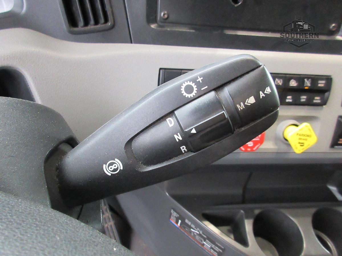 Used 2020 FREIGHTLINER CASCADIA 126