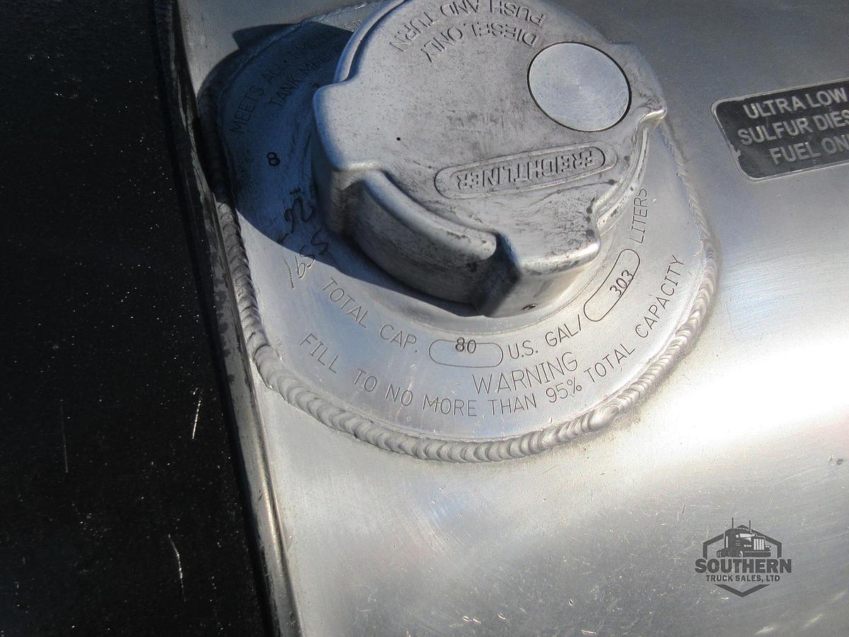 Used 2018 FREIGHTLINER CASCADIA 113