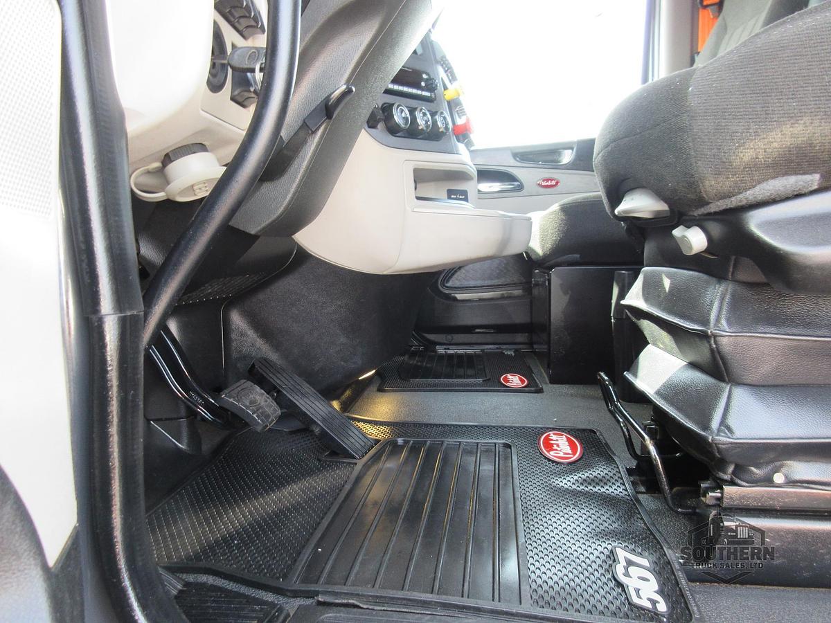 Used 2025 PETERBILT 567
