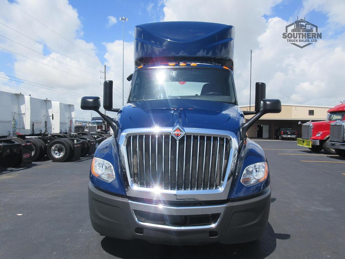 Used 2021 INTERNATIONAL LT