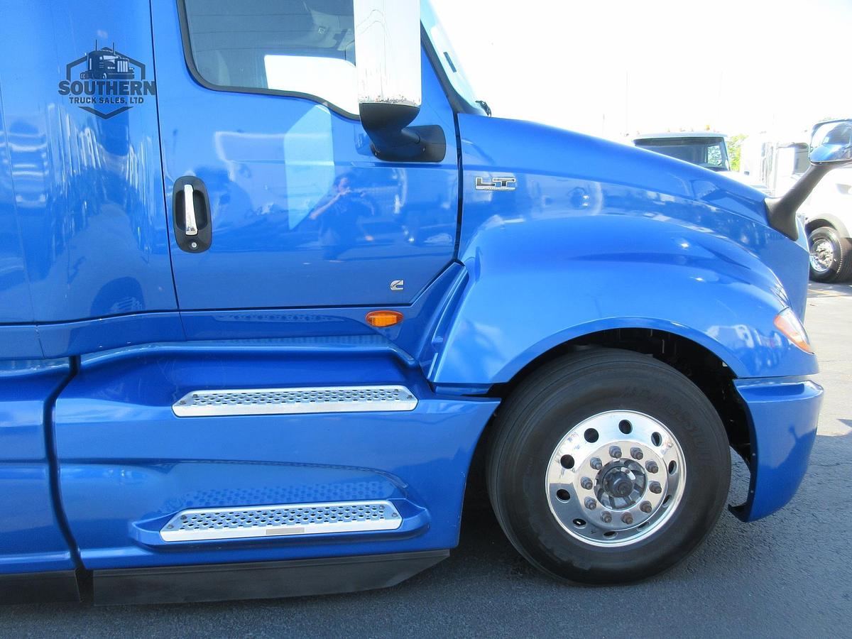 Used 2021 INTERNATIONAL LT