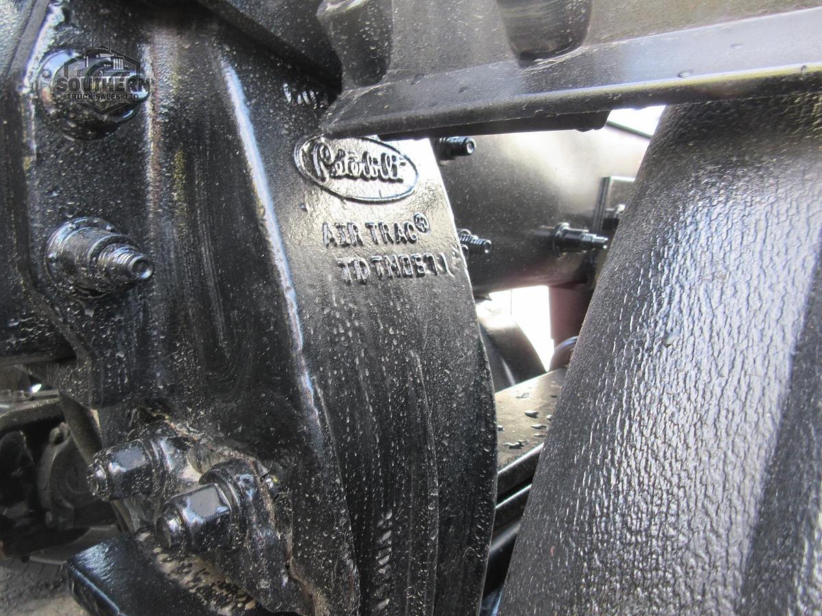 Used 2020 PETERBILT 567