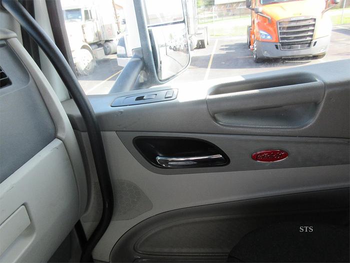Used 2020 PETERBILT 579