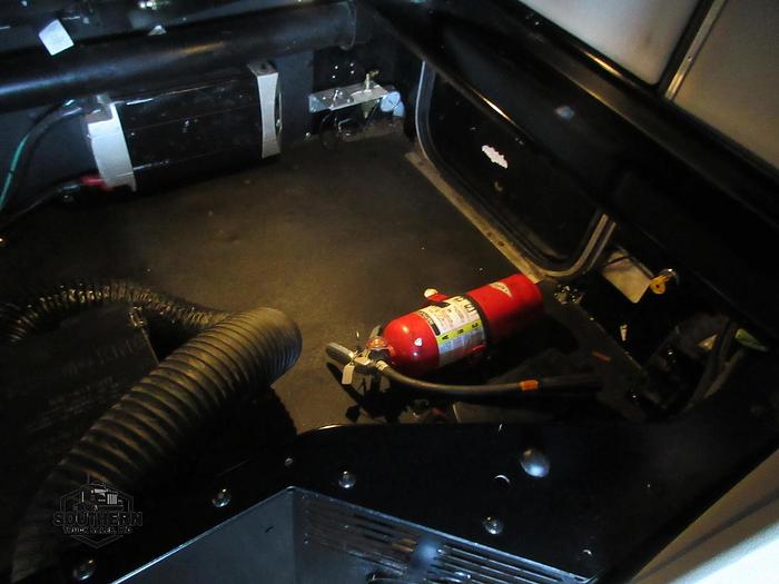 Used 2020 PETERBILT 567