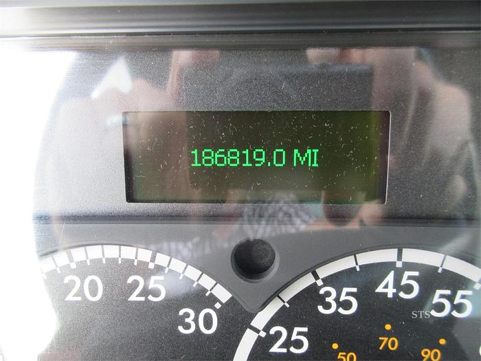 Used 2018 FREIGHTLINER BUSINESS CLASS M2 106