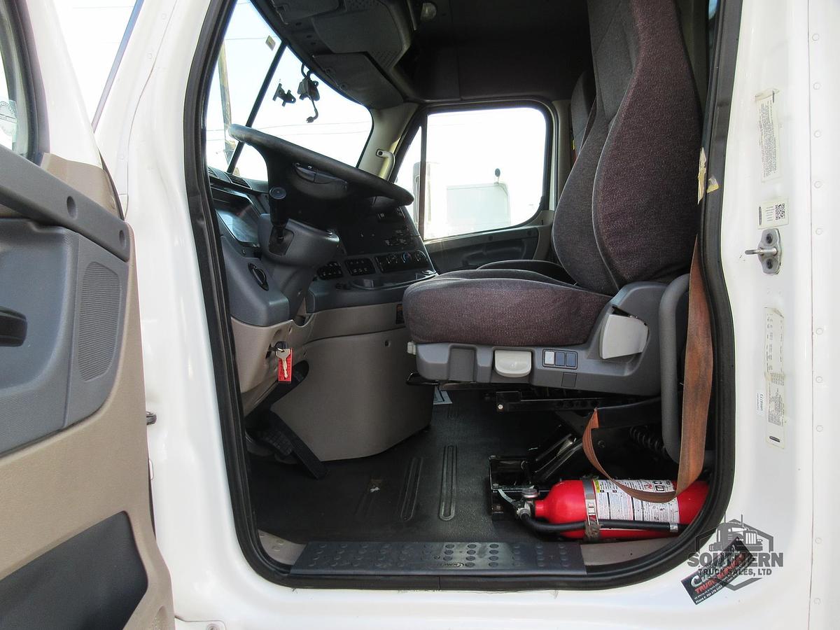 Used 2019 FREIGHTLINER CASCADIA 125