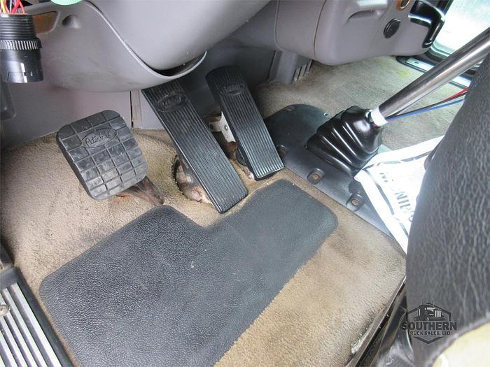 Used 2015 PETERBILT 389