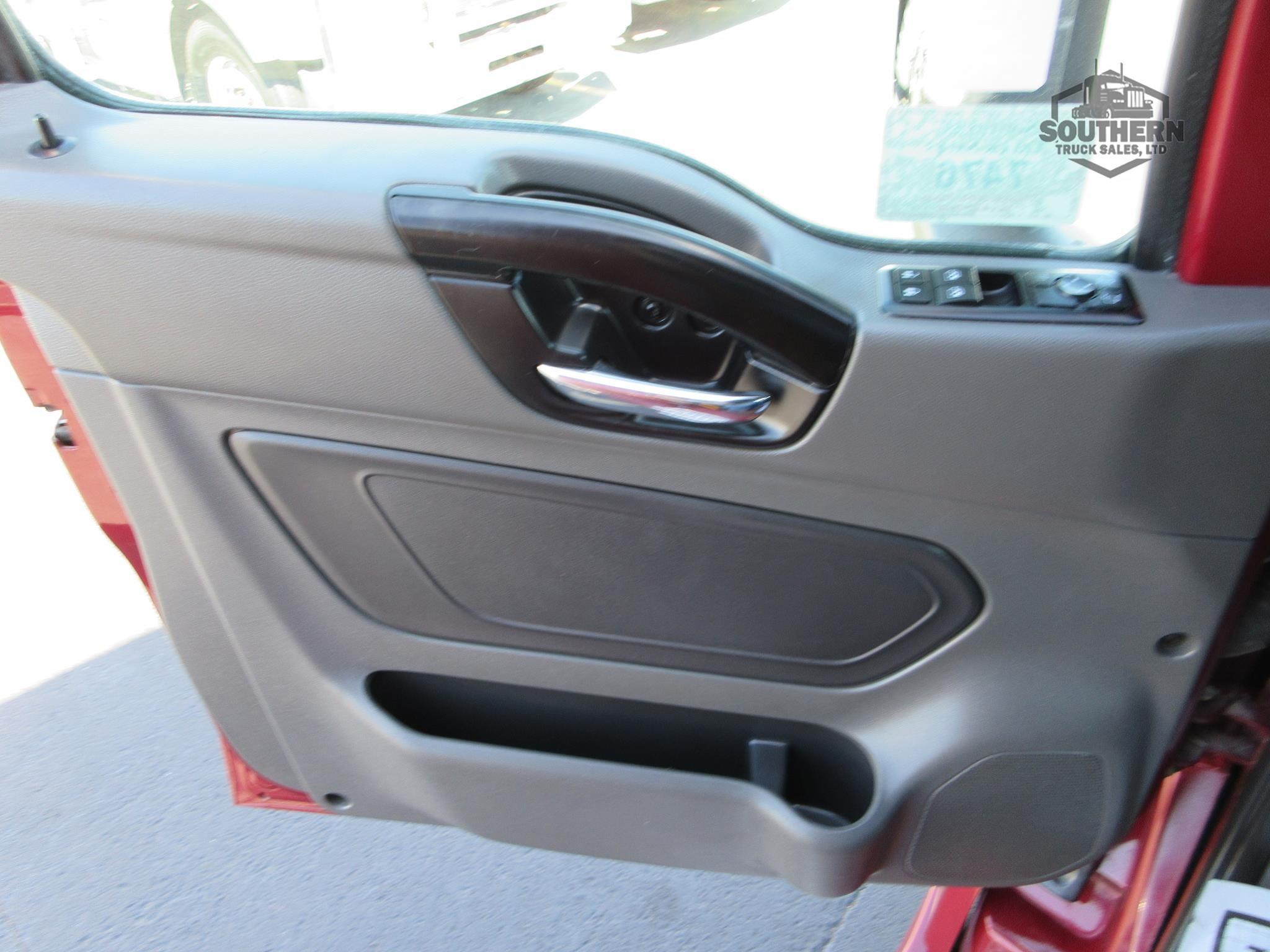 Used 2023 INTERNATIONAL LT