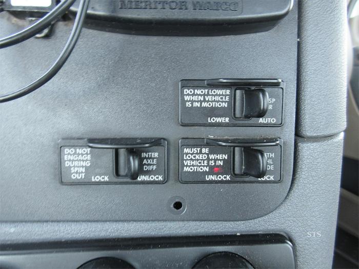 Used 2019 FREIGHTLINER CASCADIA 125