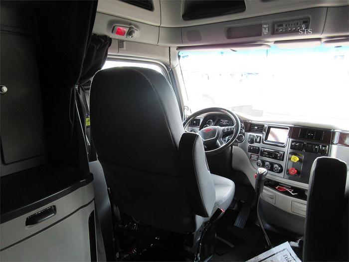 Used 2018 PETERBILT 579