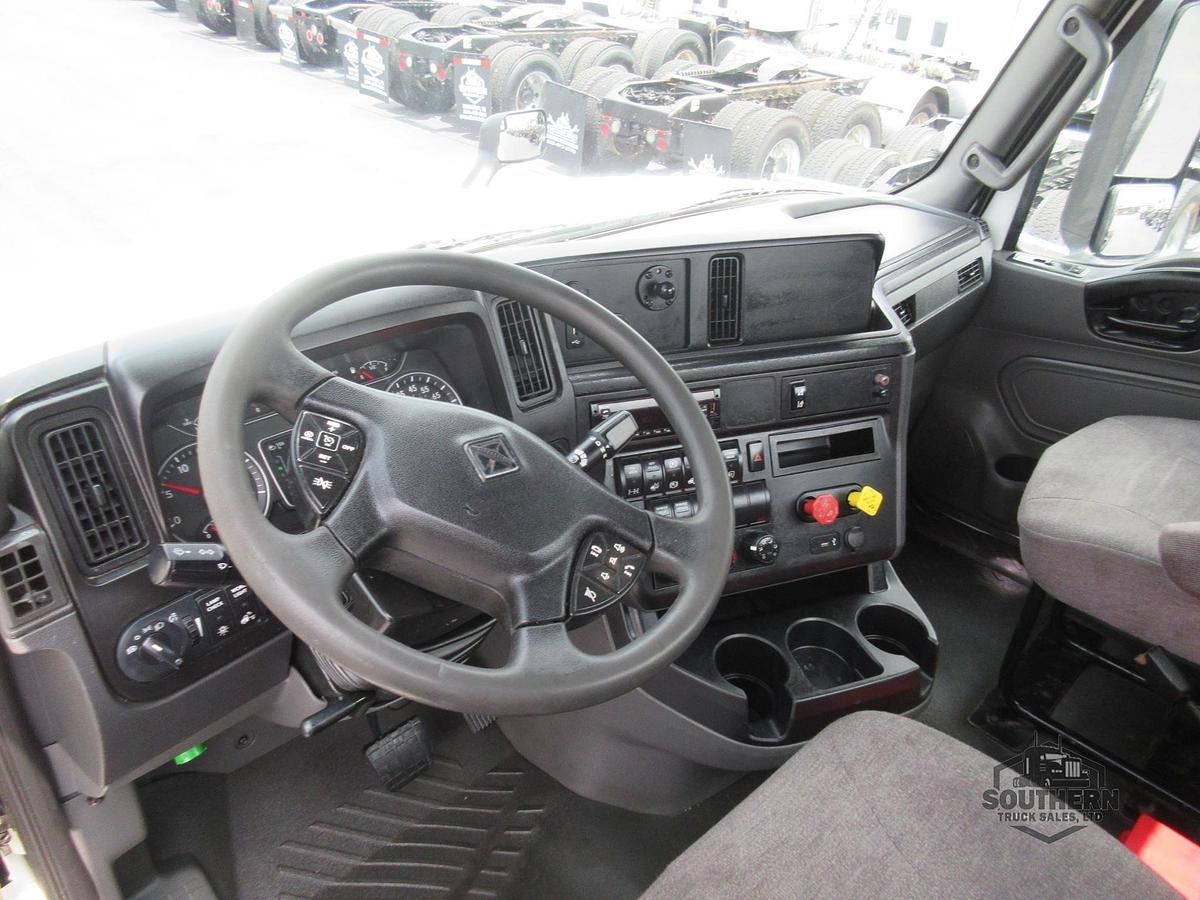 Used 2021 INTERNATIONAL LT