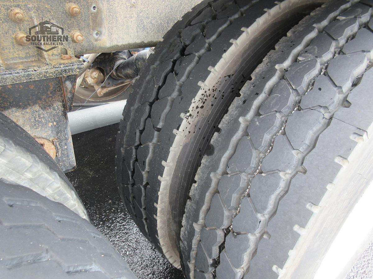 Used 2011 POLAR 42 ft