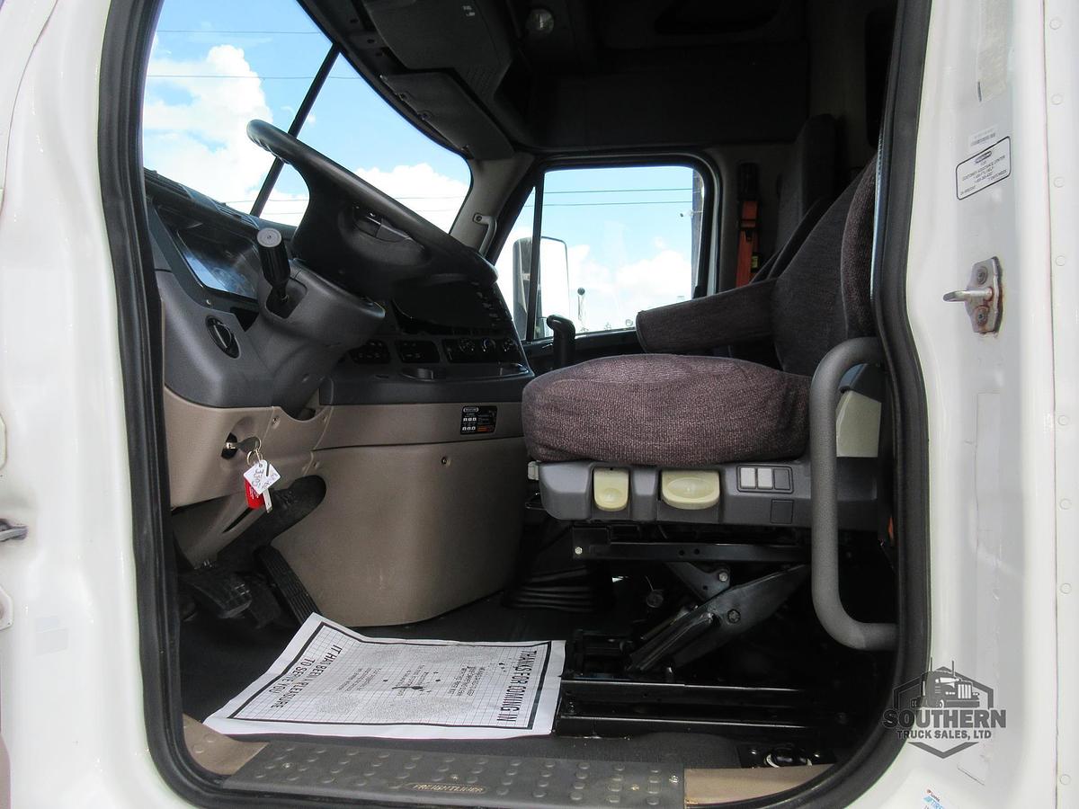 Used 2014 FREIGHTLINER CASCADIA 125 EVOLUTION