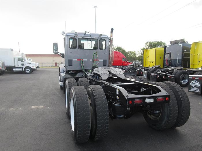 Used 2019 PETERBILT 567