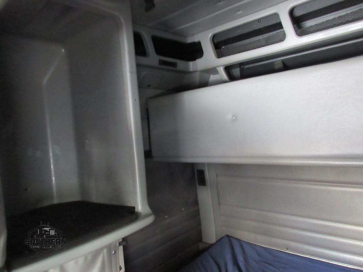 Used 2019 PETERBILT 389