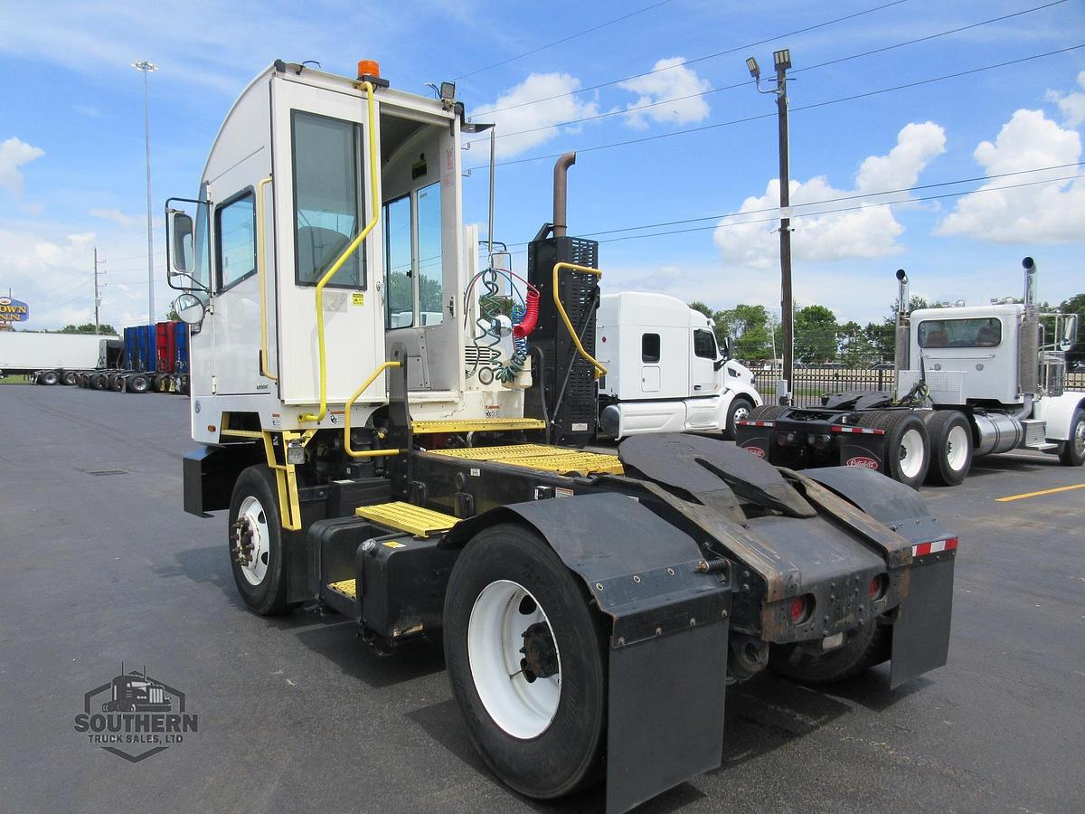 Used 2022 AUTOCAR XSPOTTER ACTT