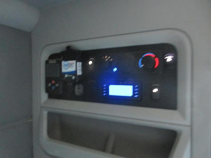 Used 2021 KENWORTH T880
