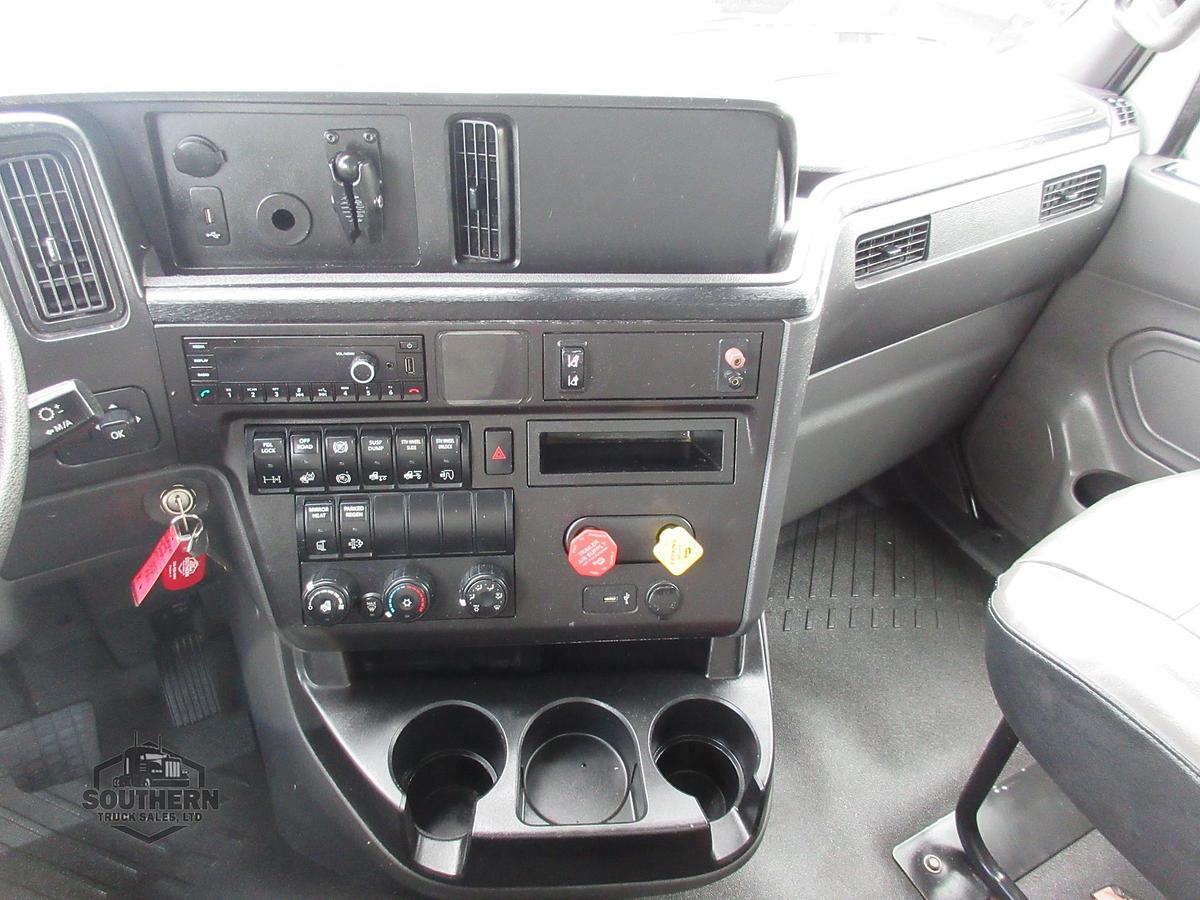 Used 2021 INTERNATIONAL LT