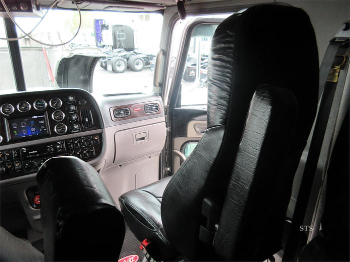 Used 2019 PETERBILT 389