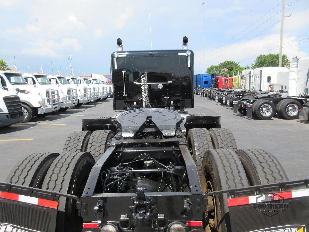 Used 2024 PETERBILT 389