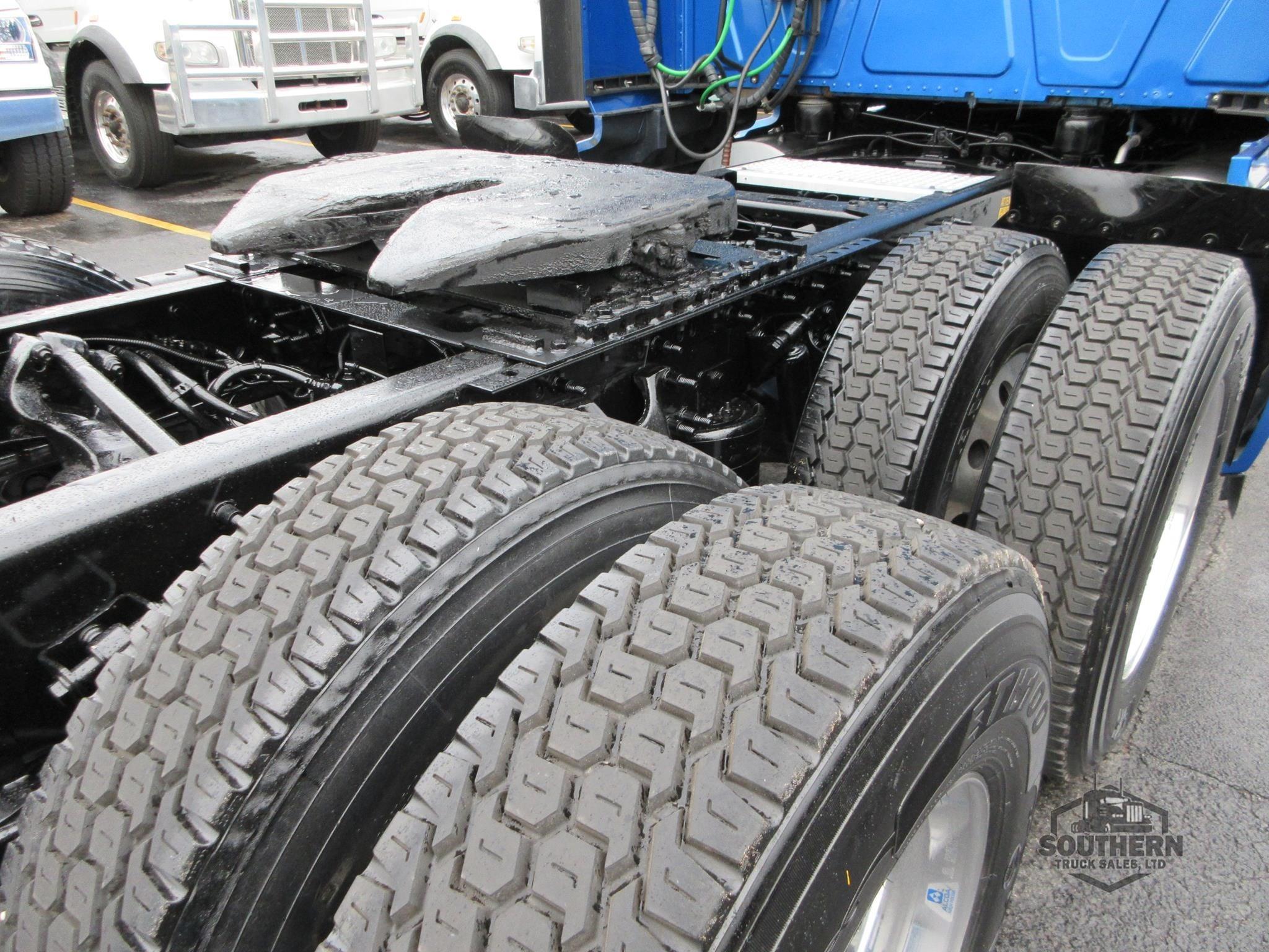 Used 2021 INTERNATIONAL LT