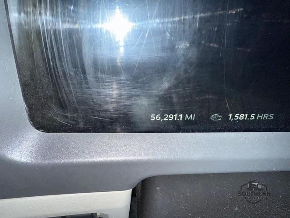 Used 2022 PETERBILT 567