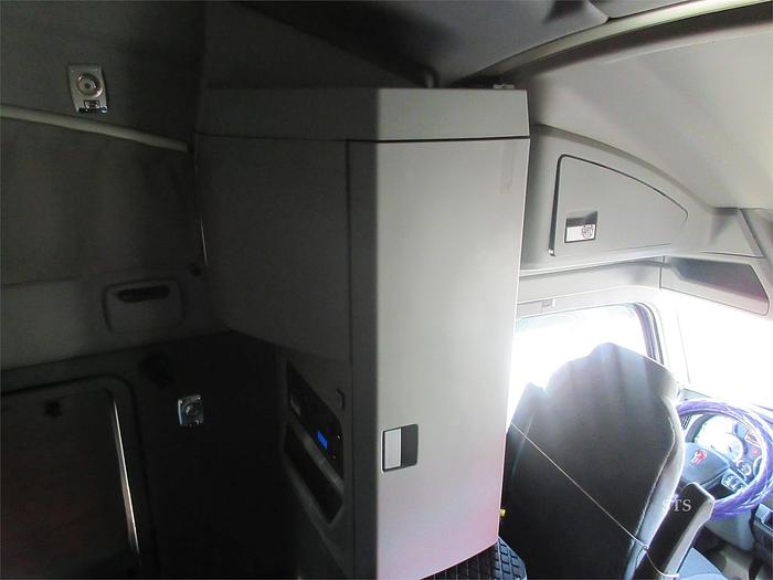 Used 2017 KENWORTH T680