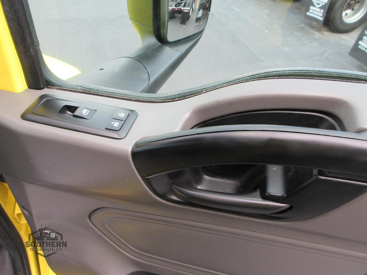 Used 2023 INTERNATIONAL LT