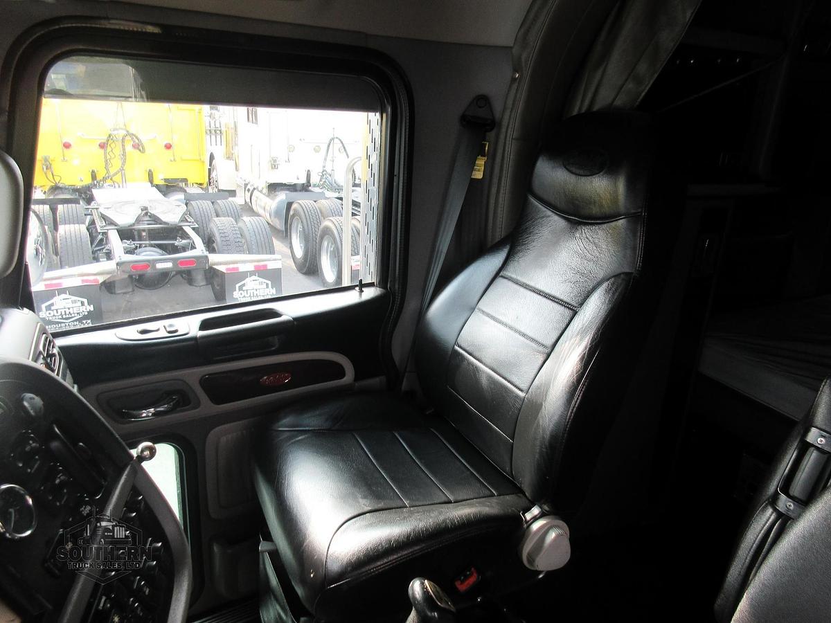 Used 2020 PETERBILT 389