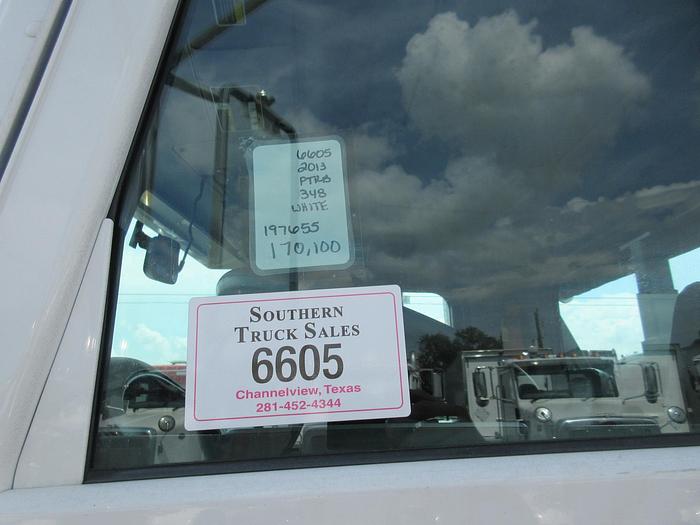 Used 2013 PETERBILT 348