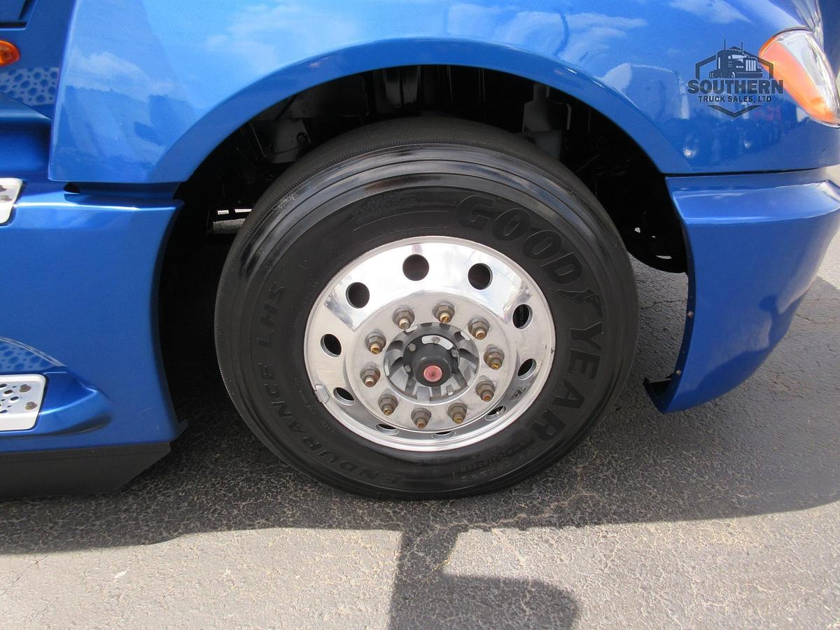 Used 2021 INTERNATIONAL LT