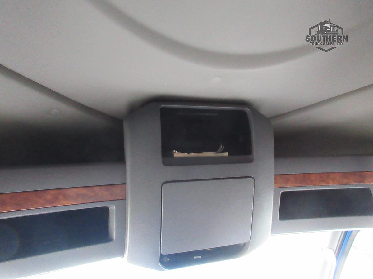 Used 2021 INTERNATIONAL LT