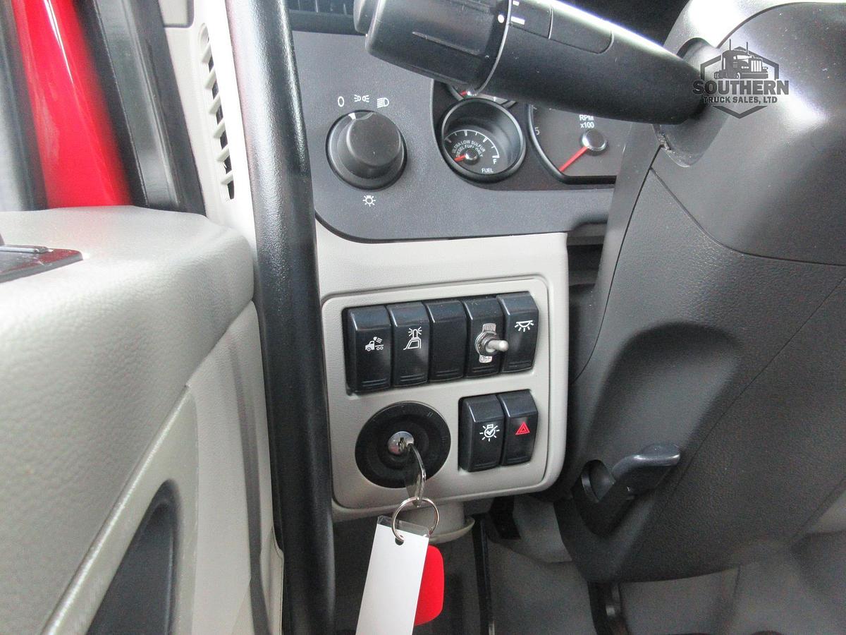 Used 2020 PETERBILT 567